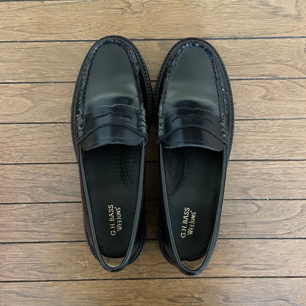 GH Bass Women’s Whitney Super Lug Loafers